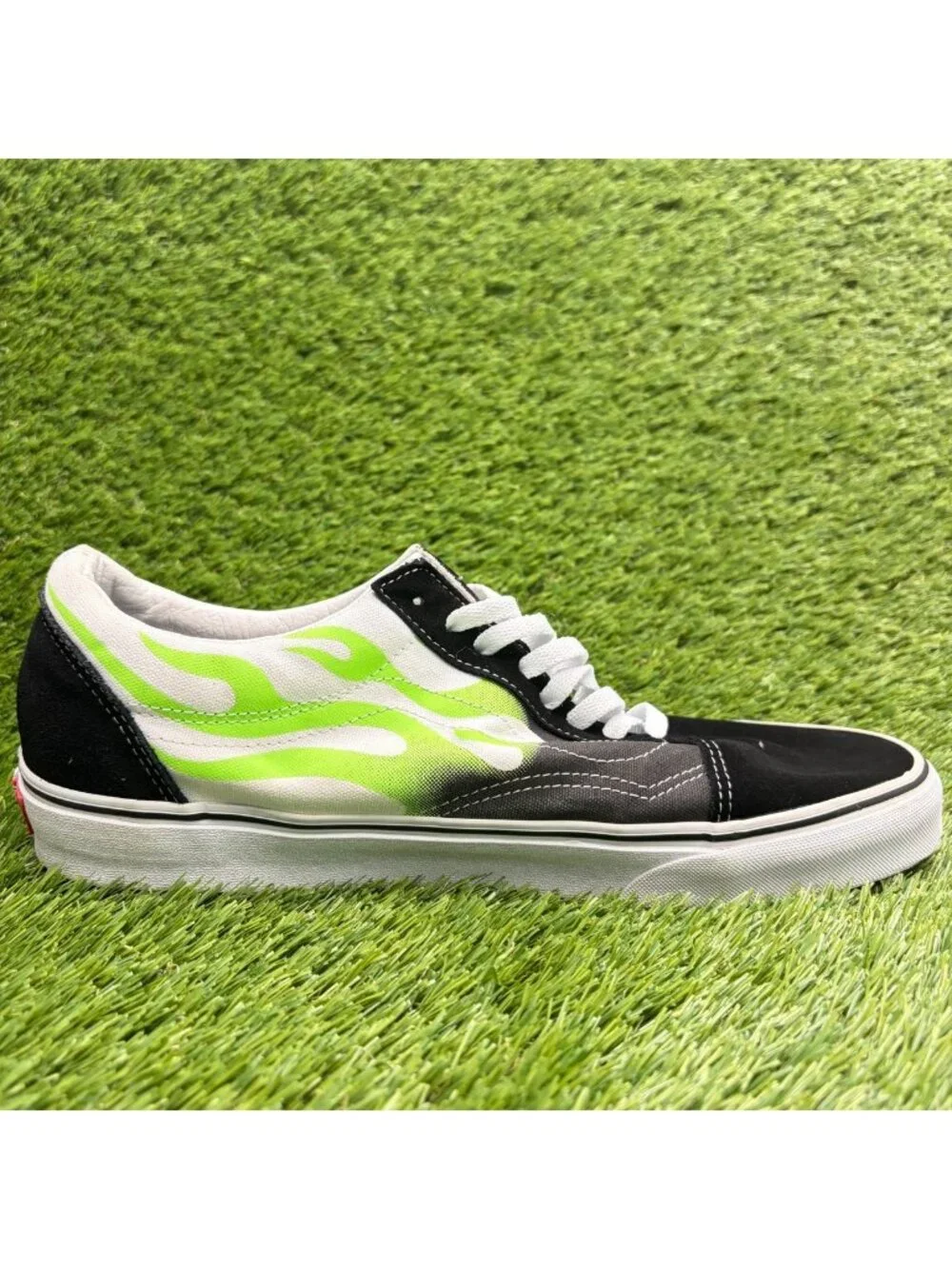 Vans Old Skool Flame Mens Size 12 Black Green White Athletic Skate Shoes Sneaker